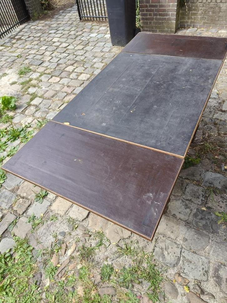 Uitschuifbare tafel - ophalen in Maasbracht - laatste kans, Antiek en Kunst, Antiek | Meubels | Tafels, Ophalen