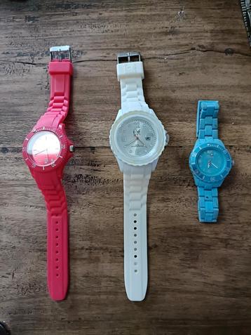 Ice Watch. €10 per stuk. Of alledrie samen voor €25 beschikbaar voor biedingen