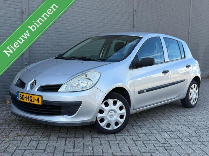 Renault Clio 1.2-16V Expression NIEUW APK/ NAP/ ELEKRAMEN, Auto's, Renault, Bedrijf, Te koop, Clio, ABS, Airbags, Airconditioning