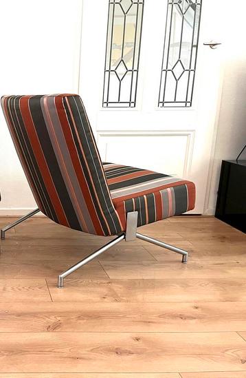 Harvink Fauteuil model Twister IZGST. beschikbaar voor biedingen