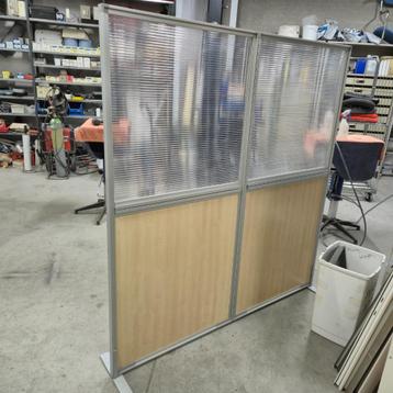 NETTE vrijstaande scheidingswand met aluminium omranding  beschikbaar voor biedingen