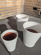 Set witte bloempotten (12 & 17), Tuin en Terras, Bloempotten, Kunststof, Gebruikt, Rond, Tuin