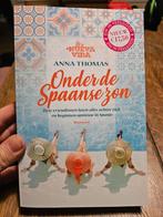 Anna Thomas - Onder de Spaanse zon, Boeken, Ophalen of Verzenden, Zo goed als nieuw, Anna Thomas