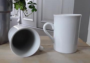 Witte mokken - model vaak ook gebruikt voor duo koffiezetter beschikbaar voor biedingen