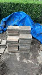 Gratis afhalen, 42 stuks, Tuin en Terras, Tegels en Klinkers, Ophalen, Beton, Overige typen