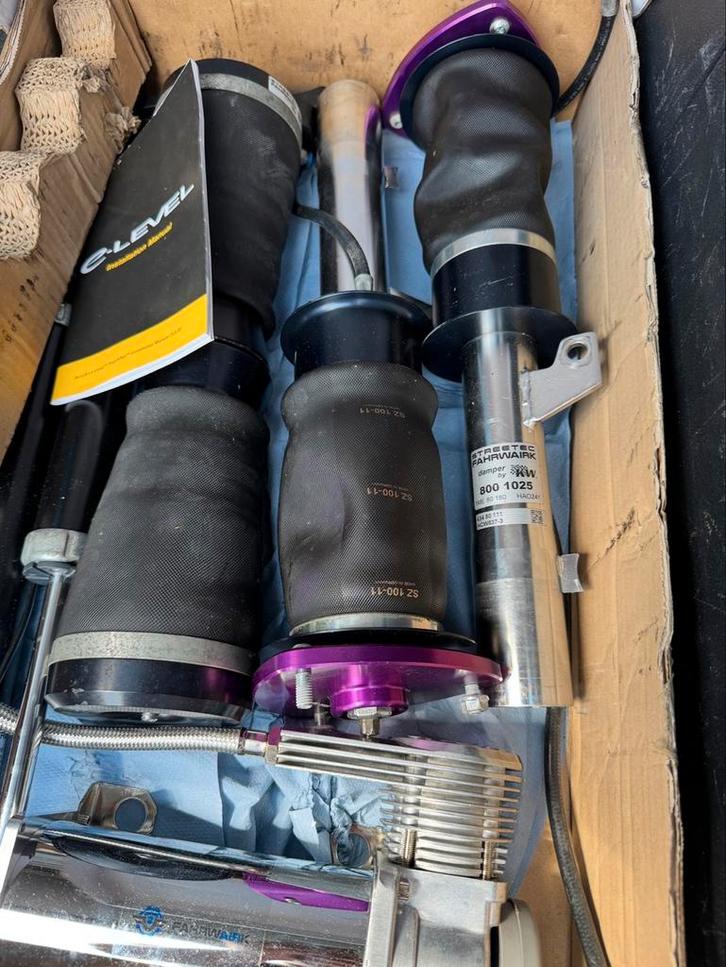 Fahrwairk Airride van KW voor MQB platform Golf 7, TT MK3,, Auto-onderdelen, Ophanging en Onderstel, Audi, Seat, Volkswagen, Skoda