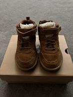 Kinder uggs in maat 28.5, Kinderen en Baby's, Kinderkleding | Schoenen en Sokken, Gebruikt, UGG, Jongen of Meisje, Ophalen of Verzenden