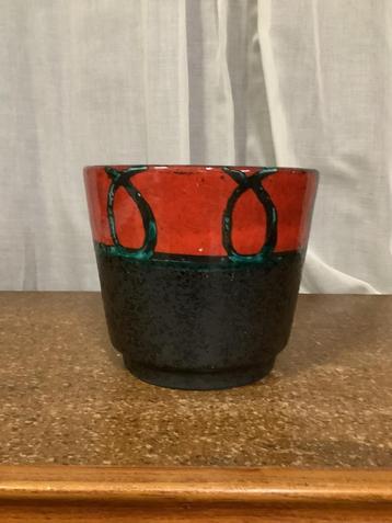 Prachtige vintage bloempot,rood/zwart / groen beschikbaar voor biedingen