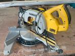 Dewalt afkortzaag, Doe-het-zelf en Verbouw, Gereedschap | Zaagmachines, Ophalen of Verzenden, Zo goed als nieuw, Afkortzaag, 30 tot 70 mm