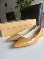 Michael Kors Instappers Beige Lakleer Maat 36, Ophalen, Michael Kors, Zo goed als nieuw, Instappers