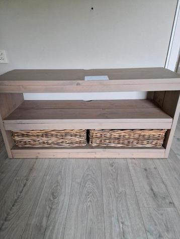 steigerhout tv meubel  beschikbaar voor biedingen