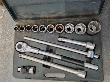 Dopsleutelset 22mm tot 50mm Brüdermannesman CV beschikbaar voor biedingen