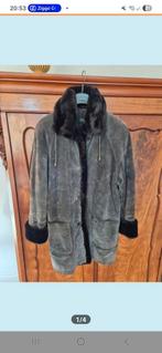 Suede mantel van Arma met fake fur. Prachtig gevoerd m 44, b, Bruin, Arma, Maat 42/44 (L), Ophalen of Verzenden