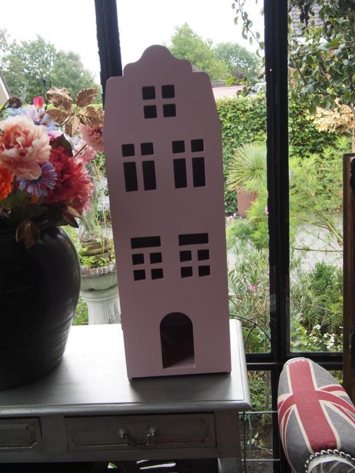 Roze Houten Huisje/Poppenhuisje, Kinderen en Baby's, Kinderkamer | Inrichting en Decoratie, Gebruikt, Overige typen, Ophalen