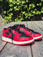 Air Jordan 1 Low Reverse Bred, Kleding | Heren, Schoenen, Overige kleuren, Nike Jordan, Ophalen of Verzenden, Sneakers of Gympen