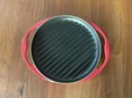 Le Creuset Grillpan / Grillplaat 26 cm kersenrood, Huis en Inrichting, Keuken | Potten en Pannen, Gietijzer, Ophalen of Verzenden