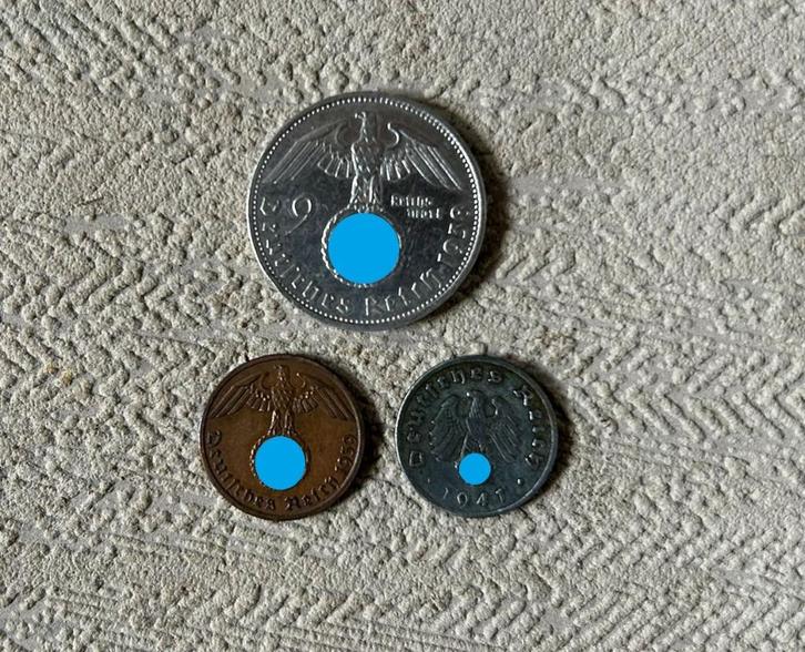 Wo2 - Duitse munten 1Pf (2x) en zilveren 2 Reichsmark, Postzegels en Munten, Munten | Europa | Niet-Euromunten, Setje, Duitsland