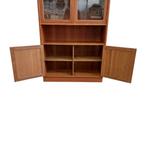 Vintage Dyrlund boogkast met vitrine, Ophalen, 100 tot 150 cm, Dyrlund, Onbekend