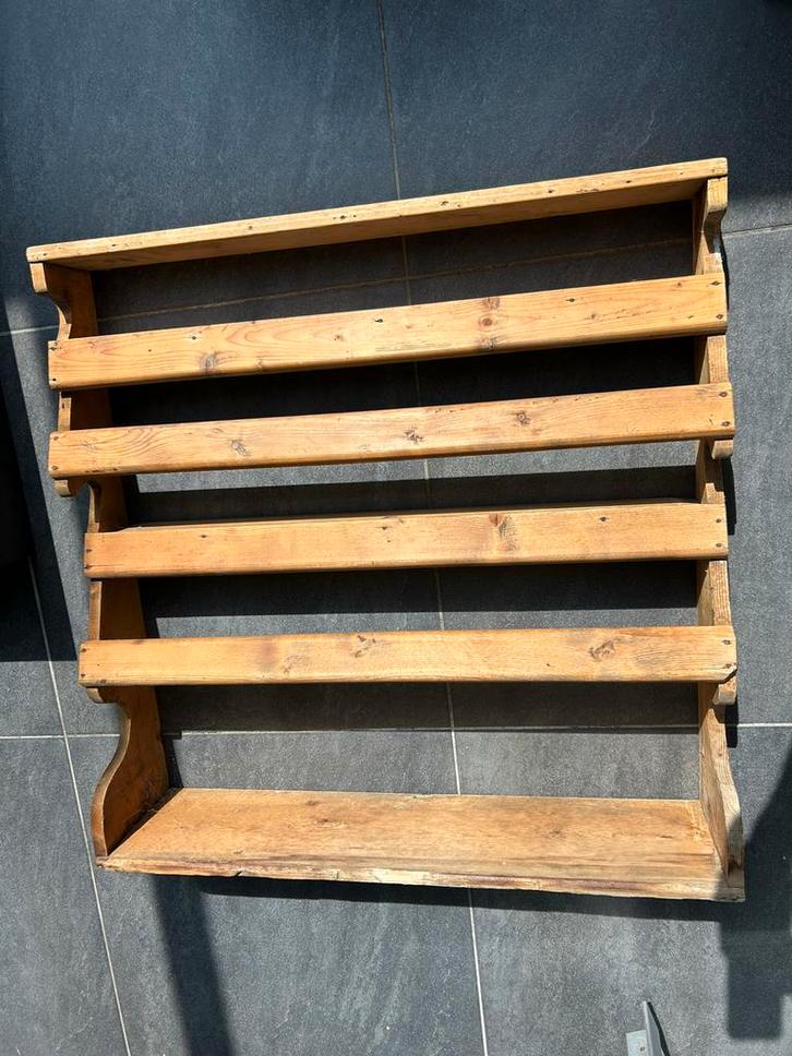 Antiek Grenen Bordenrek - Charmant en Functioneel, Huis en Inrichting, Woonaccessoires | Wandplanken en Boekenplanken, Gebruikt