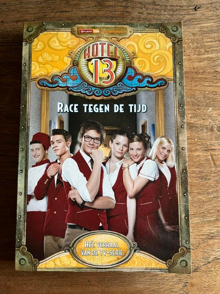Gert Verhulst - Race tegen de tijd, Boeken, Kinderboeken | Jeugd | onder 10 jaar, Zo goed als nieuw, Fictie algemeen, Ophalen of Verzenden