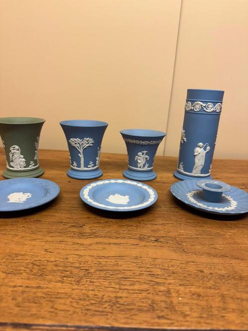 Vintage jaren70 wedgwood jasperware made in england 7 stuks, Antiek en Kunst, Antiek | Porselein, Ophalen of Verzenden