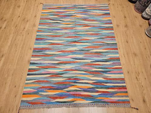Handgeweven oosterse wollen kelim 177x126, Huis en Inrichting, Stoffering | Tapijten en Kleden, Nieuw, 100 tot 150 cm, 150 tot 200 cm