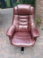 Vintage leren draaifauteuil, verdtelbaar, Huis en Inrichting, Fauteuils, Ophalen, Gebruikt, 50 tot 75 cm, Leer