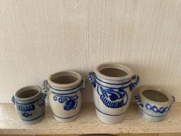 Keulse potten (4 stuks) beschikbaar voor biedingen