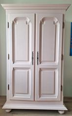 Oude roze kast met hangroede, Ophalen, Gebruikt, 100 tot 150 cm, 150 tot 200 cm