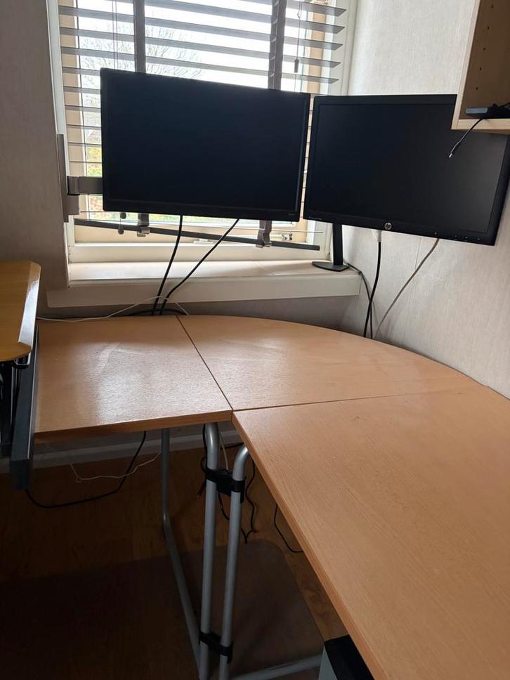 Ikea Idre hoek bureau te koop goede conditie (inklapbaar), Huis en Inrichting, Bureaus, Gebruikt, Bureau, Ophalen