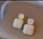 Oorbellen met pareltjes #sint #kerst #suprise #cadeautip, Sieraden, Tassen en Uiterlijk, Oorbellen, Ophalen of Verzenden, Zo goed als nieuw