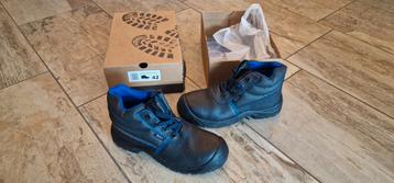 Werkschoenen  beschikbaar voor biedingen