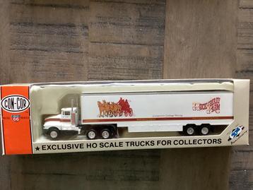 Herpa / Con-Cor, USA Kenworth truck Hucleberry Farm 1/87 US beschikbaar voor biedingen
