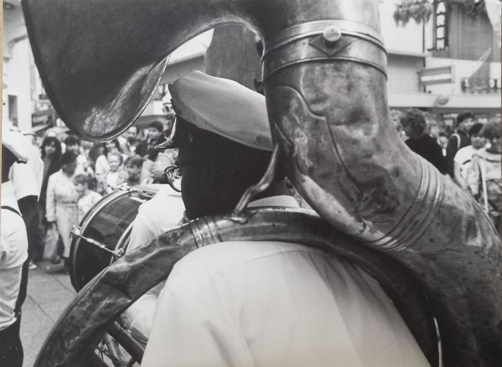 Trompet Marine Orkest Unieke Foto's van jaren 80 Den Haag, Verzamelen, Militaria | Algemeen, Marine, Foto of Poster, Nederland