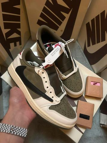 NIKE TRAVIS SCOTT MEDIUM OLIVE 36 tm 46 NU OPHALEN VOORRAAD beschikbaar voor biedingen
