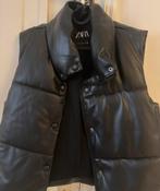 Nieuwe Vegen leer bodywarmer Zara XS, Kleding | Dames, Bodywarmers, Ophalen, Nieuw, Maat 34 (XS) of kleiner, Zwart