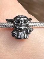 Geoxideerde zilveren baby Yoda bedel. Nieuw, gemerkt, Sieraden, Tassen en Uiterlijk, Bedels, Overige merken, Verzenden, Nieuw
