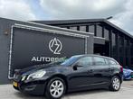 Volvo V60 1.6 T3 Kinetic (bj 2011), Auto's, Volvo, Voorwielaandrijving, 15 km/l, 4 cilinders, 150 pk