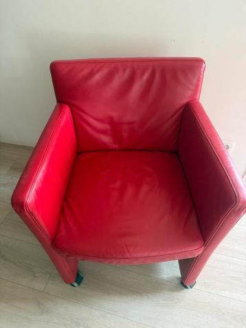 Rood leder eetkamer stoel zie tekst beschikbaar voor biedingen