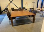 Vergadertafel Castelijn, donker eiken, 180 x 180 cm., Ophalen, Gebruikt