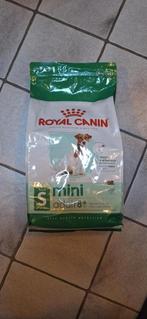 royal canin mini adult 8+   4kg €20 Ophalen, Ophalen, Hond