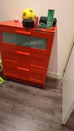 Nog erg mooie  rode Ikea kast., Huis en Inrichting, Ophalen, Zo goed als nieuw
