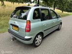 Hyundai Matrix 1.6i GLS*AIRCO*PANODAK*CRUISE*TREKHAAK*NAP, Auto's, Hyundai, Voorwielaandrijving, Matrix, Stof, Gebruikt