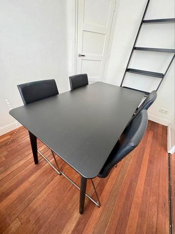 Lisabo tafel IKEA zwart/essenfineer 140x78 cm + stoelen