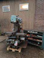 Varnamo U1 freesbank met kast accessoires, Ophalen, Zo goed als nieuw, Metaaldraaibank, Minder dan 500 mm