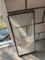 Klein raam, Doe-het-zelf en Verbouw, Ophalen, Zo goed als nieuw, Minder dan 80 cm, Gevelraam of Ruit