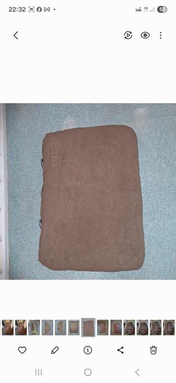 te koop nieuwe  kussens   beschikbaar voor biedingen