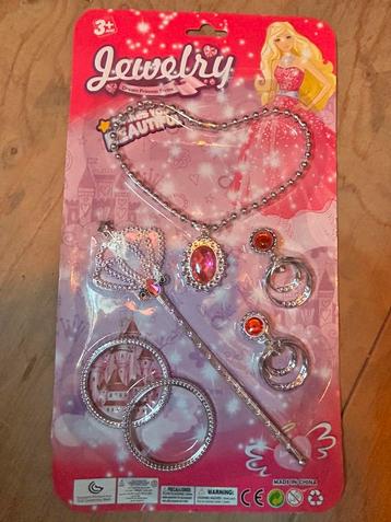 Sieraden prinsessenset beschikbaar voor biedingen