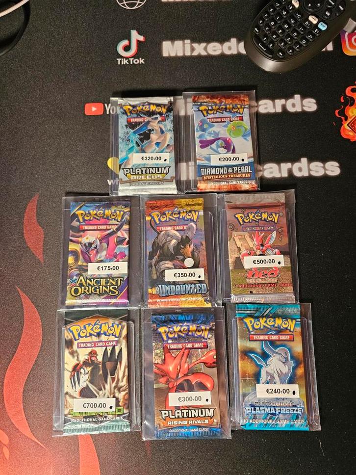 Vintage Pokémon Booster Packs - Zeldzaam!, Hobby en Vrije tijd, Verzamelkaartspellen | Pokémon, Zo goed als nieuw, Booster, Ophalen of Verzenden