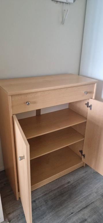 Kast met lade en planken - 87x70x35 beschikbaar voor biedingen
